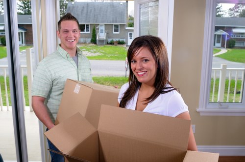 Moving truck service for homes near Marblearch